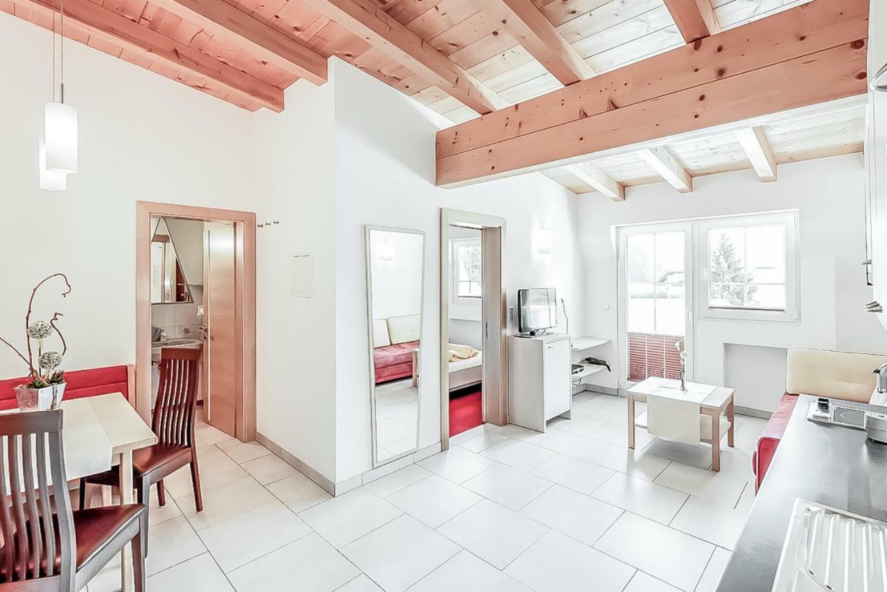 Apart Relax Langenfeld Exterior photo